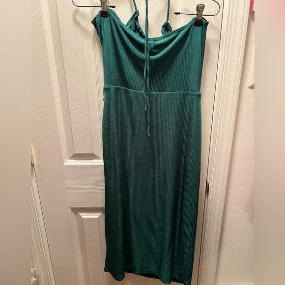 WAYF Emerald Green Dress - Picture 5 of 5